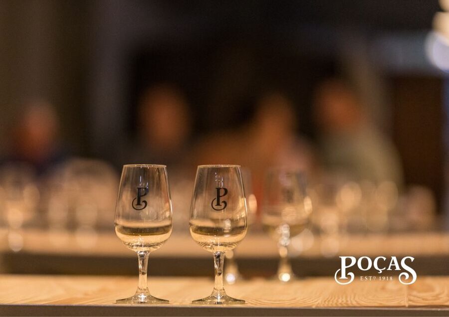 Poças: Guided Tour & Port Wine Tasting with Pastel de Nata - Walking to the Tasting Room