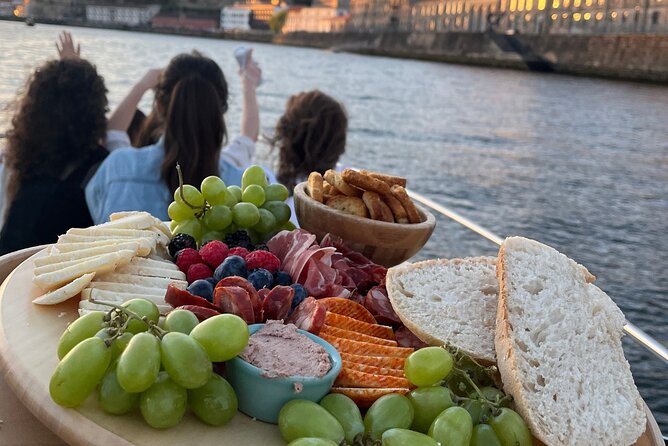 Port : 6 Bridges Private Yacht Cruise with Local Wine & Snacks - Infante Dom Henrique and Dom Luís I Bridge