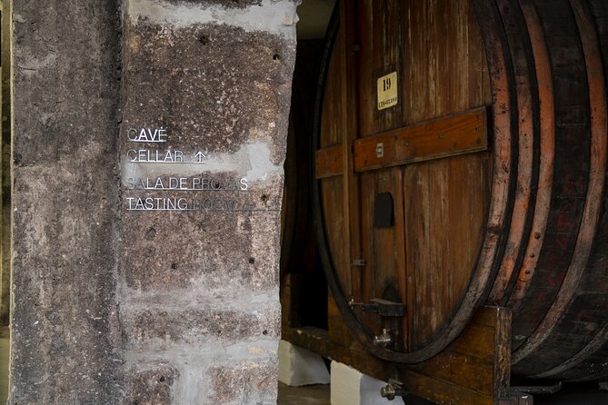 Port Wine Tour | 3 Cellars | 7 Tastings | 12 Participants Maximum - Who will enjoy this Port tasting most