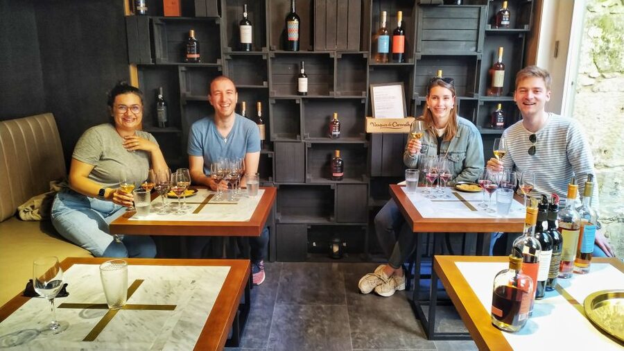 Port wine & wine walking tour with culture - max 8 pax - Timing, weather and physical effort