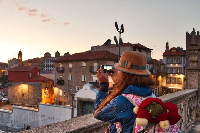 Porto 1/2 Day Walking Photo Tour & Portraits - Old Lanes, Colorful Houses, and Small Discoveries
