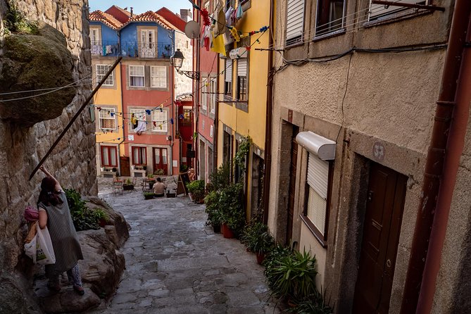 Porto 1/2 Day Walking Photo Tour & Portraits - Twenty-Five Edited Photos Three Days Later