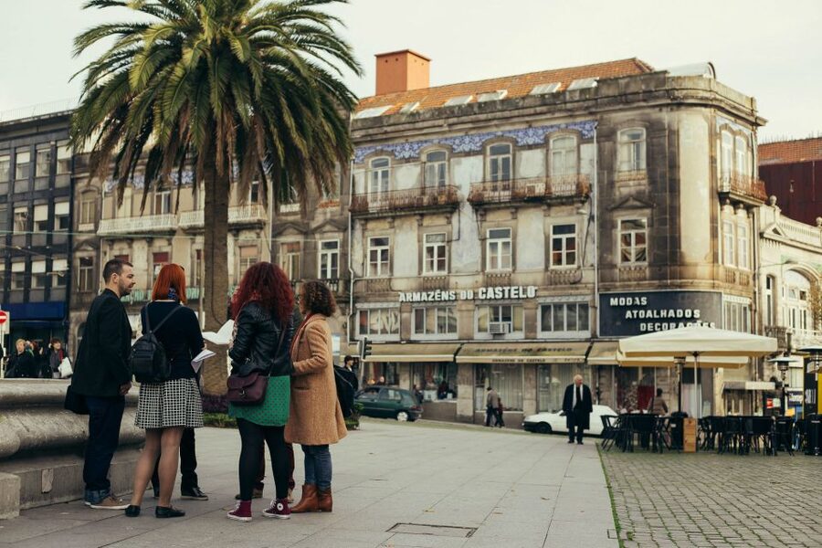Porto: 1.5-Hour Private Kick-Start Tour with a Local - Hills, pace, and accessibility