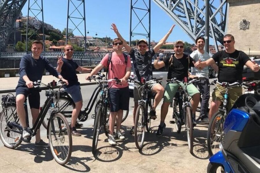 Porto: 1 to 4 Day Electric Bicycle Rental - The Douro River route is the easiest first outing