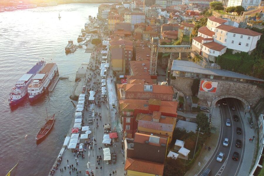 Porto: 3-Hour Downtown Walking Tour - Porto’s Shopping Streets and a Portuguese Coffee Stop