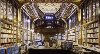 3-Hour Walking City Tour & Lello Bookstore Visit