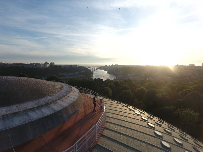 Porto 360 45 ' guided tour to Super Bock Arena - How the timing affects your Porto plans