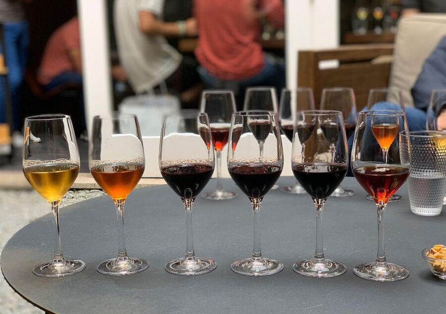 Porto: 5 Port Wine Tasting with Delicious Pairings - The Five-Port Option