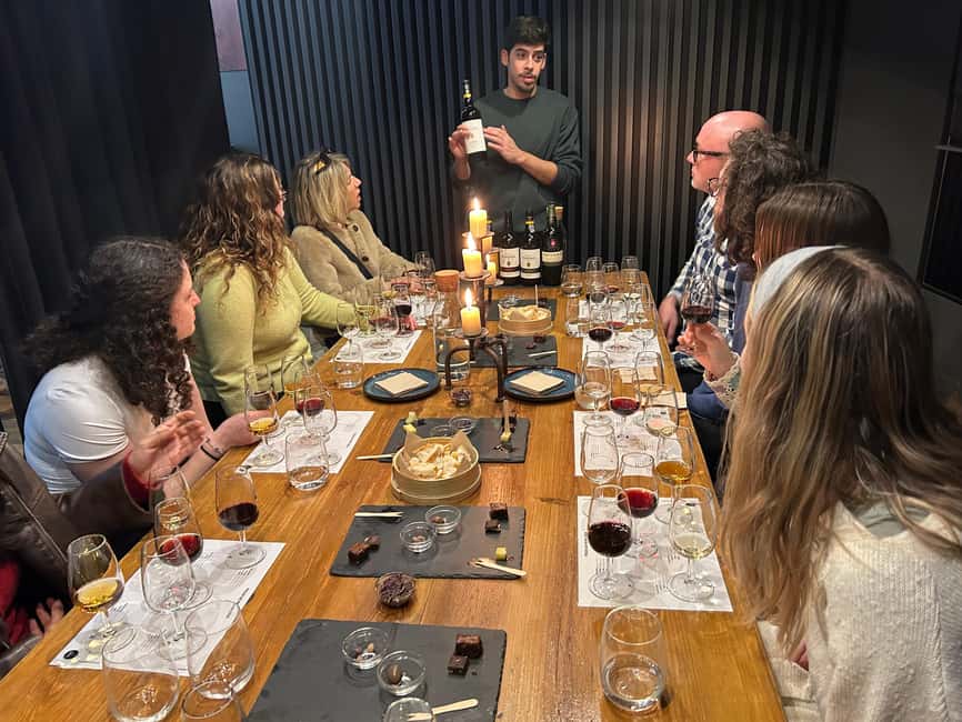 Porto: 5 Port Wine Tasting with Delicious Pairings - Meeting Near the Douro River