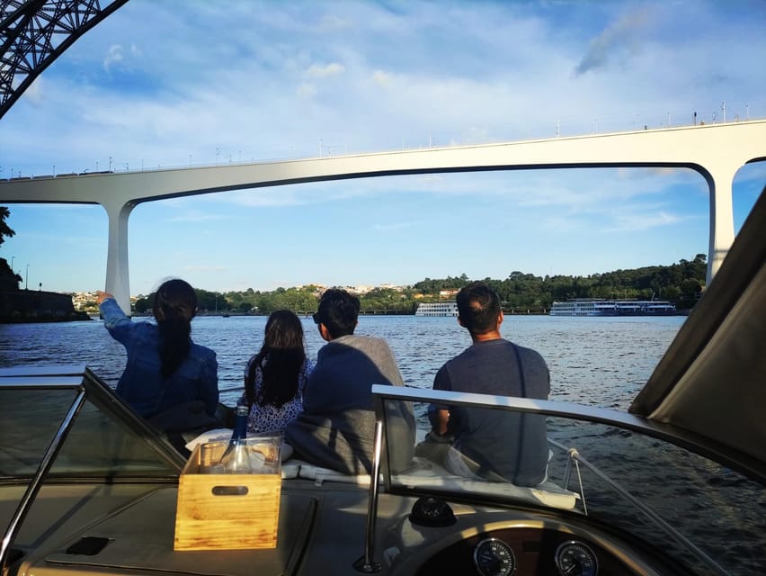 Porto: 6 Bridges and Ribeira Boat Tour with Sunset Option - Gaia, Serra do Pilar, and the upper river