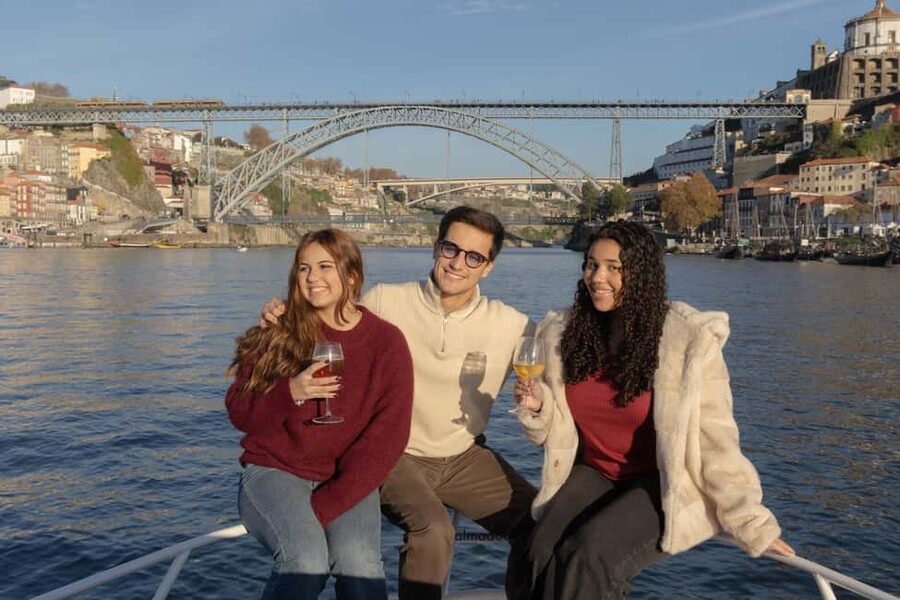 Porto: 6 Bridges and Sunset Boat Cruise with Welcome Drink - Porto’s riverfront from Miragaia to Ribeira