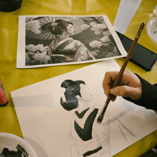 Porto: Acrylic Painting Workshop for Groups - Antero Quental - Timing, language, and booking flexibility