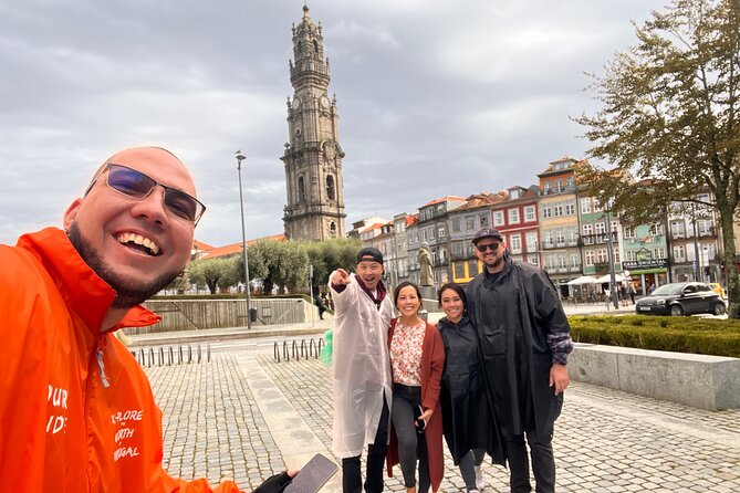 Porto Adventure - Explore the City from Inside - Porto in one walk, from Batalha to the river view