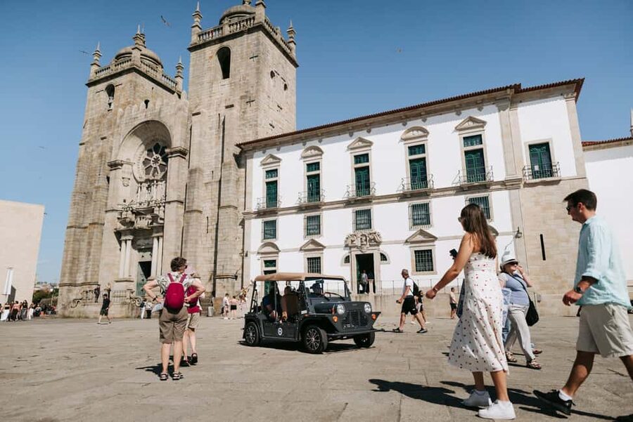 Porto and Foz: Private Douro City Tour in an Electric Ford T - Why the electric Ford T changes the Porto tour