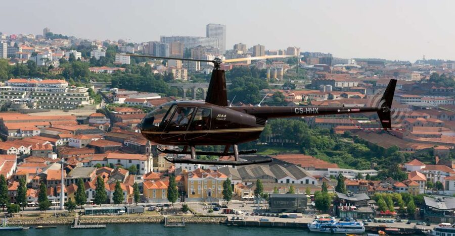 Porto Atlântico Helicopter Tour - Bridges, riverbanks, and the city’s wider reach