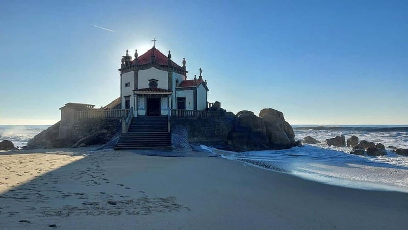 Porto:Aveiro, Cruise, Costa Nova & Capelha da Pedra Full Day - The Moliceiro cruise