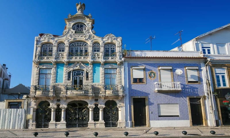 Porto:Aveiro, Cruise, Costa Nova & Capelha da Pedra Full Day - Free time for lunch and Ovos Moles