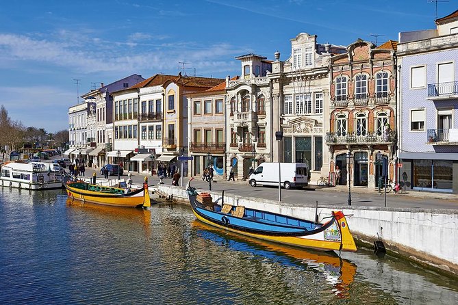 Porto: Aveiro Tour Including Moliceiro Cruise - Guides can make or break the half-day