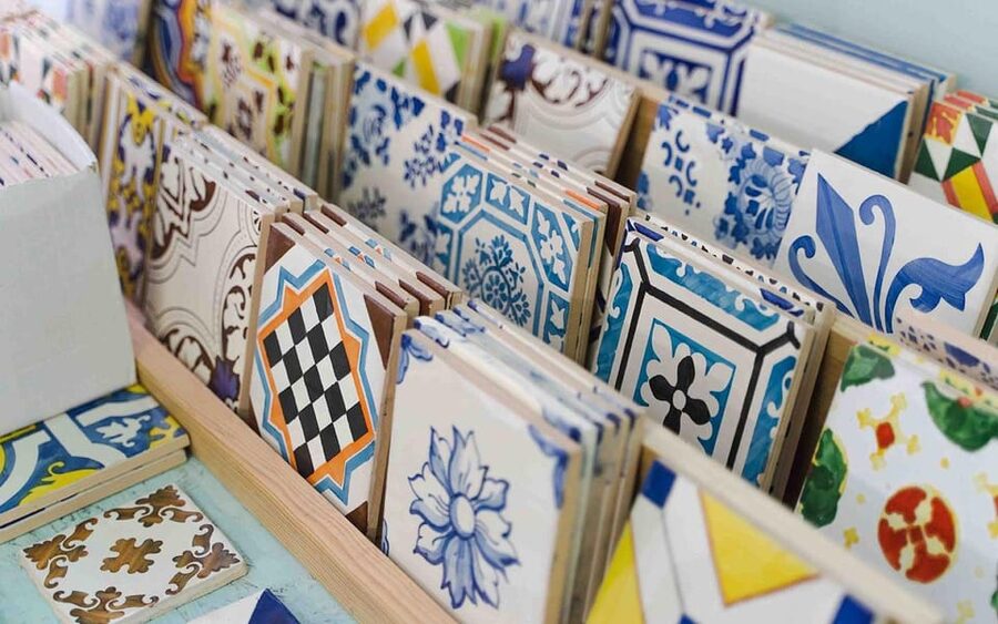 Porto: Azulejos Tiles Walking Tour - Why Porto’s tiles deserve a walking tour