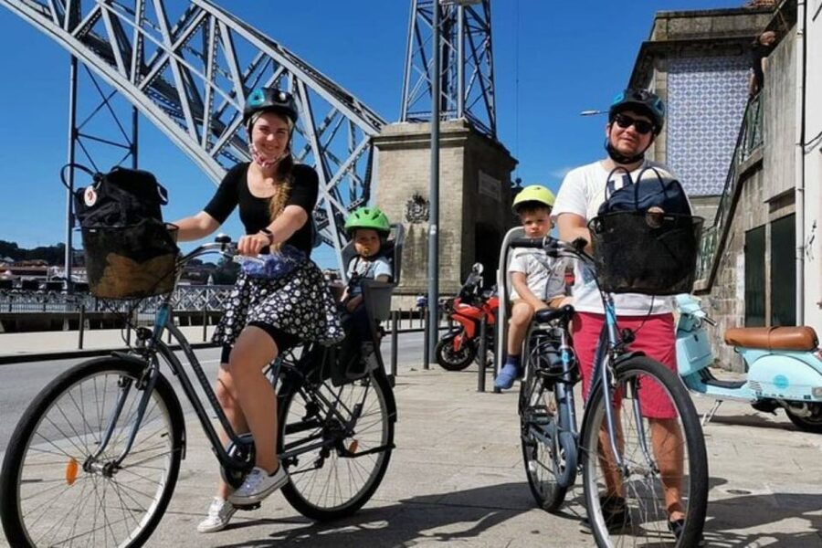 Porto: Bicycle Rental - What Comes with the Rental