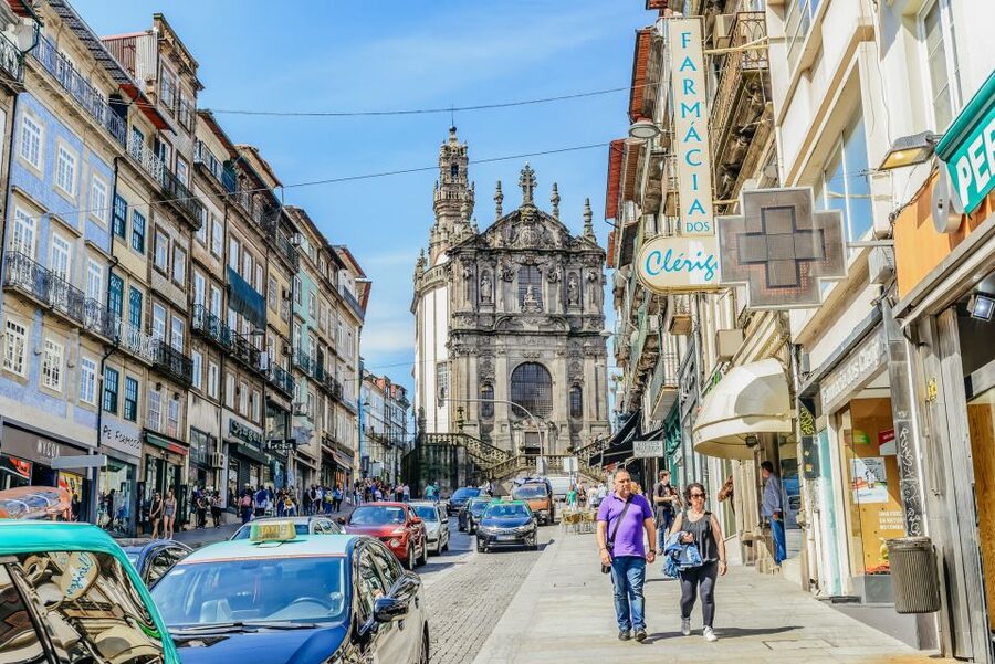 Porto Card with Transportation (1, 2, 3 or 4 Days) - Picking up the card at the airport or cathedral