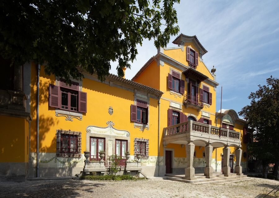 Porto: Casa São Roque Direct Entry Ticket - Why Casa São Roque feels different from a standard Porto museum