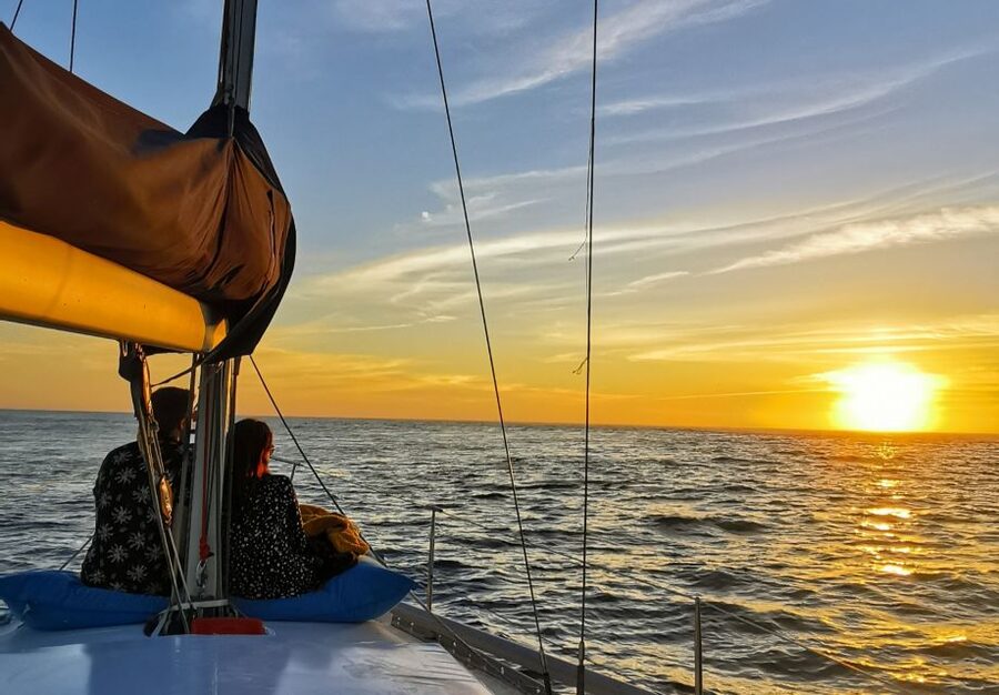 Porto: Charming Sailboat Cruise with Port Wine,Sunset Option - Starting at Douro Marina and passing the Arrábida Bridge