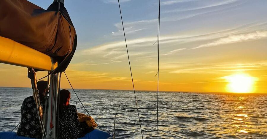 Porto: Charming Sailboat Cruise with Port Wine,Sunset Option - Ribeira, Sé, and Porto’s upper skyline