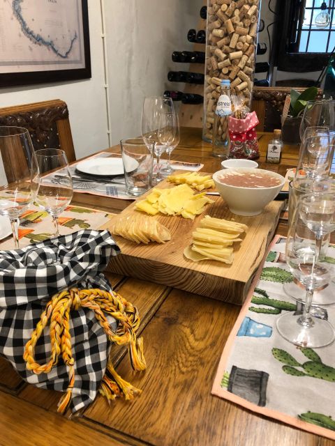 Porto: Cheese and Port Wine Tasting in a Unique Place - Practical tips before you go