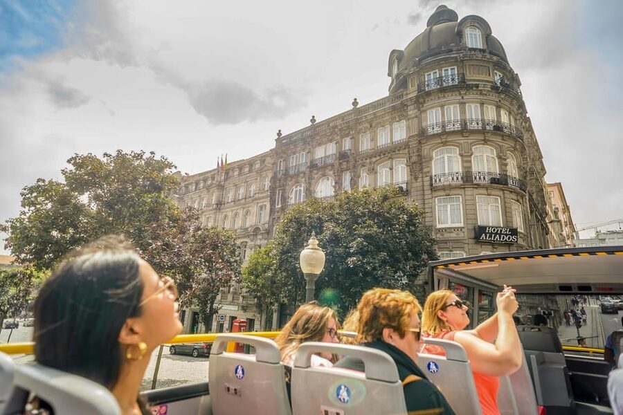 Porto: City Sightseeing Hop-On Hop-Off Bus Tour - Timing, comfort, and the open-top question