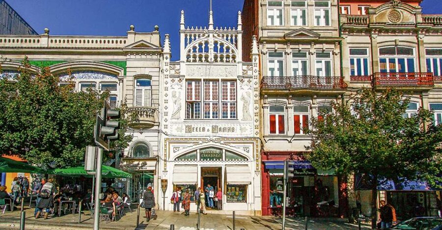 Porto: City Tour, 6 Bridges Cruise and Wine Tasting - Porto Cathedral, where the city begins