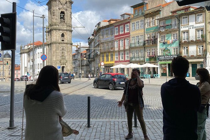 PORTO city Walking Tour - Vitória viewpoint and the view toward Gaia