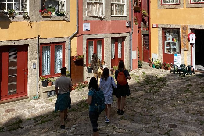 PORTO city Walking Tour - Porto Cathedral and the final city lesson