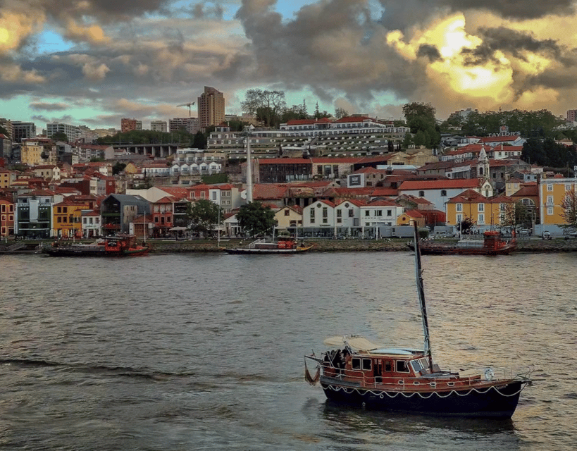 Porto: Classic Sailboat Cruise Along the Douro River - Who will enjoy this Douro cruise most