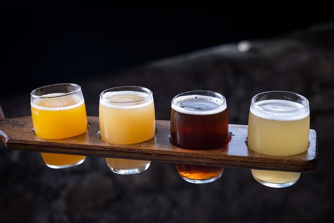 Porto Craft Beer Tour: 7 Beers + 3 Food Pairings in a Small Group - Francesinha and house beer at A Fábrica da Picaria