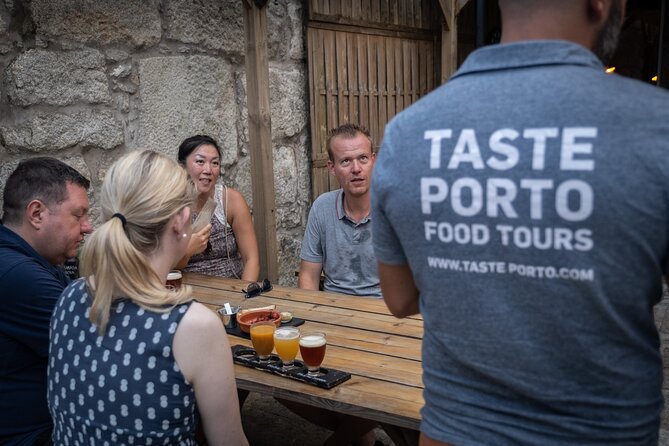 Porto Craft Beer Tour: 7 Beers + 3 Food Pairings in a Small Group - Bolhão Market brings the city into the tour