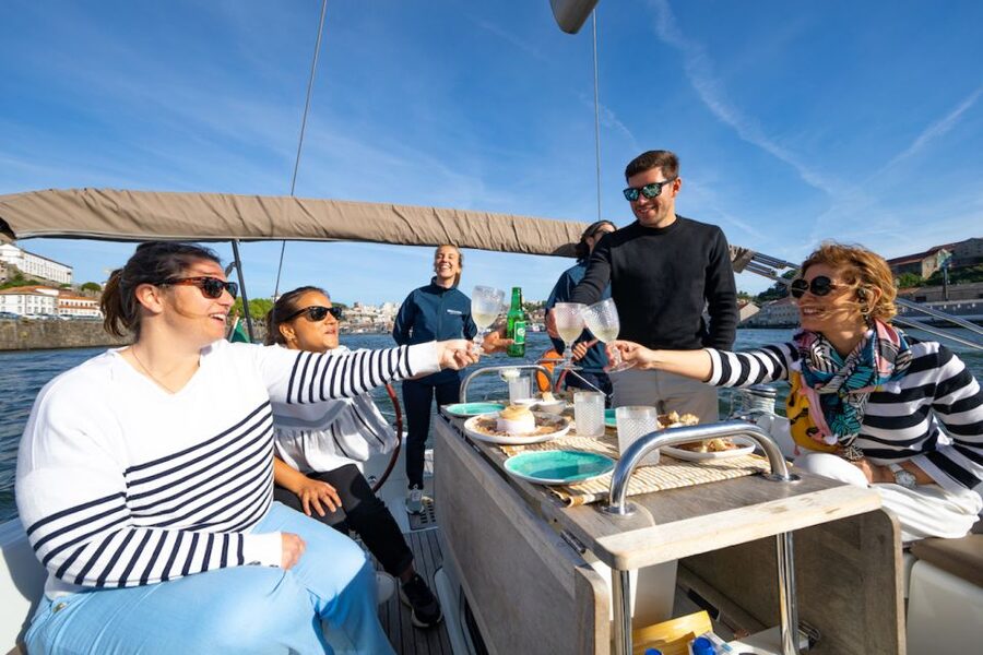 Porto: Daytime or Sunset Douro River Sightseeing Cruise - The Dom Luís I Bridge and Porto’s best view