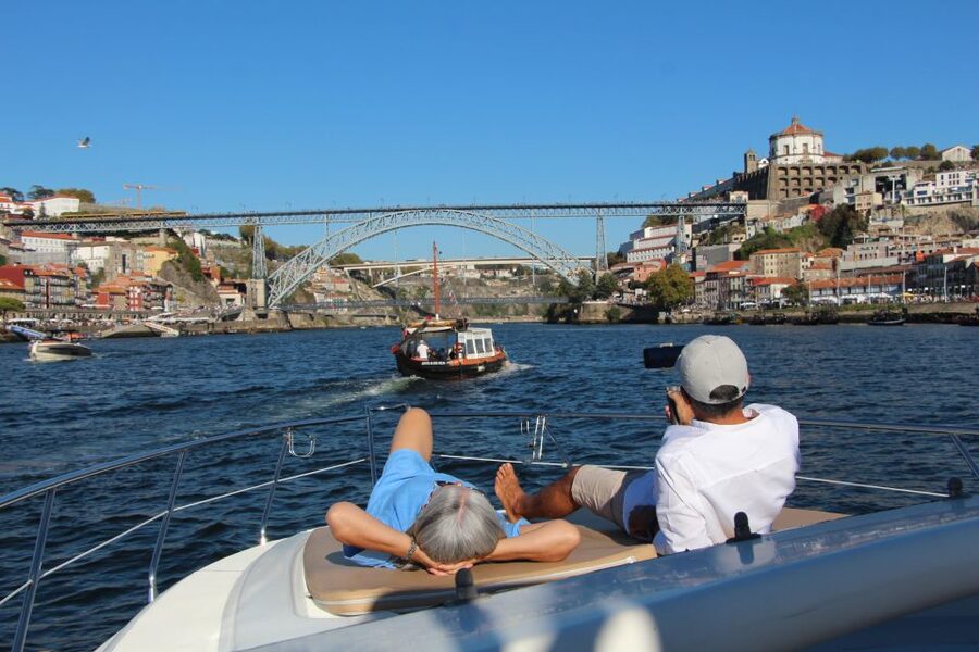 Porto - Douro Cruise with Port wine and snacks - Turning toward Foz do Douro