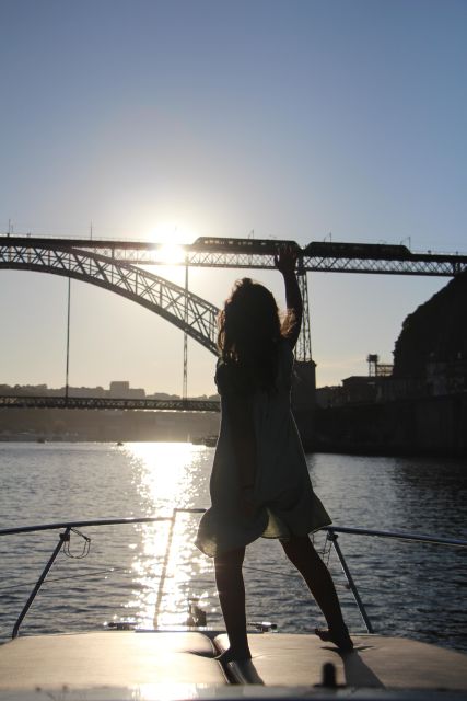 Porto - Douro Cruise with Port wine and snacks - Who will enjoy this cruise most?