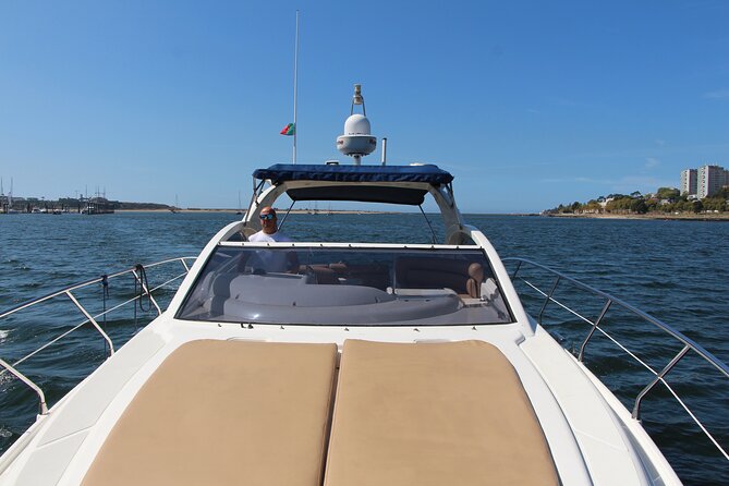 Porto Douro Private Cruise with Port Wine - Alfândega do Porto and the Working River