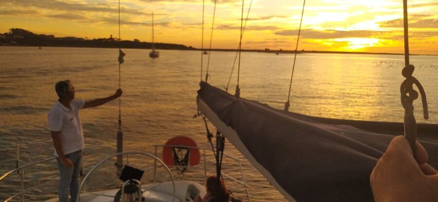 Porto Douro river boat tour or Amazing Sunset - Key points to know before booking