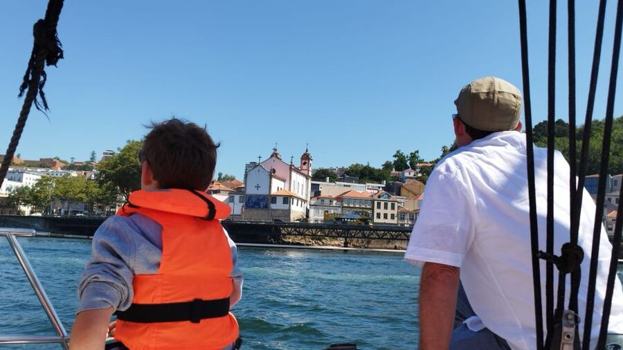 Porto Douro river boat tour or Amazing Sunset - Ponte Luiz I, the cruise’s visual high point