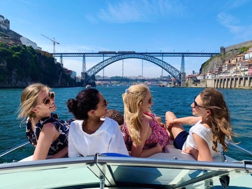 Porto: Douro River Boat Tour w/ Portuguese Wines & Tasting - A quiet start at Marina do Freixo