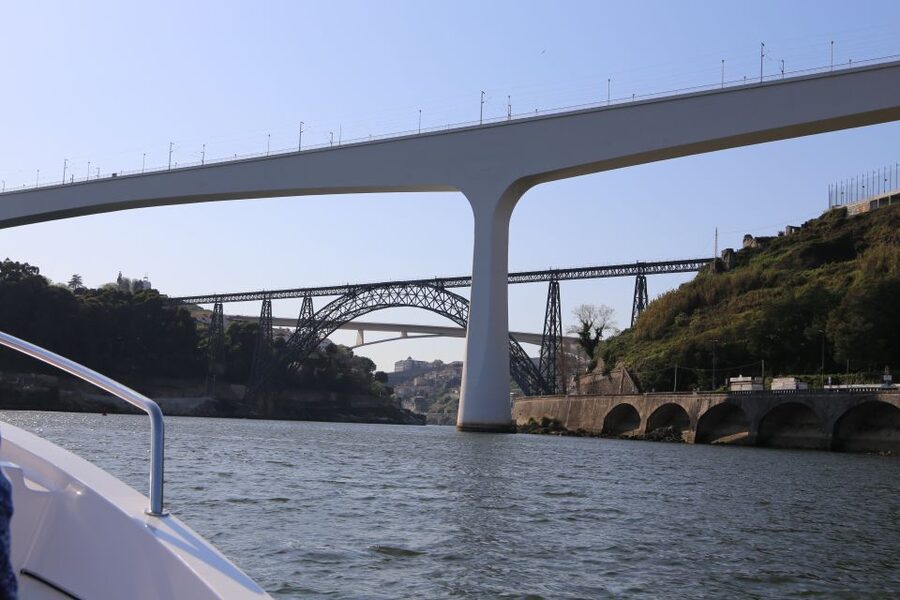 Porto: Douro River Cruise w/ Portuguese Wines & Local Host - Who should book this Douro River cruise?