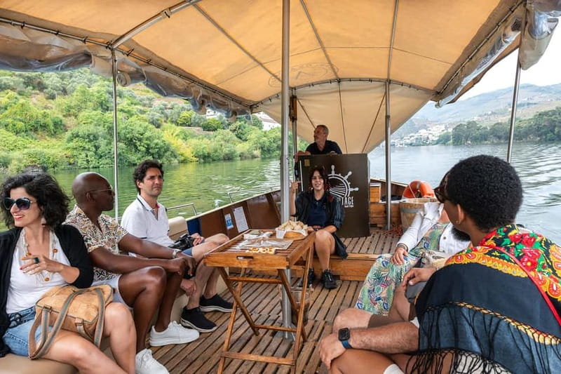 Porto: Douro Valley, 2 Wineries, Lunch & Private Boat Trip - The private boat ride on the Douro