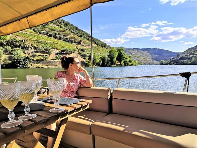 Porto: Douro Valley, 2 Wineries, Lunch & Private Boat Trip - The second winery adds another angle