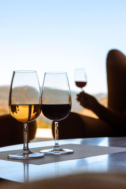 Porto: Douro Valley Full-Day Boat, Train, and Lunch Tour - A quinta visit and Douro wine tasting