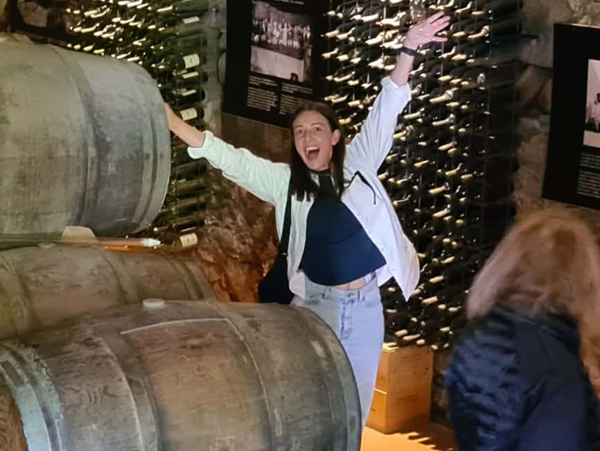 Porto: Douro Valley Tour at 2 Wineries with Lunch and Cruise - Lunch among the vines near Sabrosa