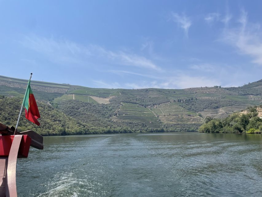 Porto: Douro Valley Tour w/ 3 Tastings, Lunch, & Opt. Cruise - First winery: tasting wine with a view