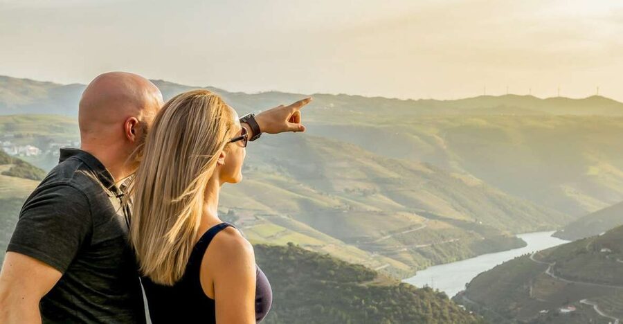 Porto: Douro Valley Tour with Wine Tasting, Cruise and Lunch - Why this Douro Valley day trip works